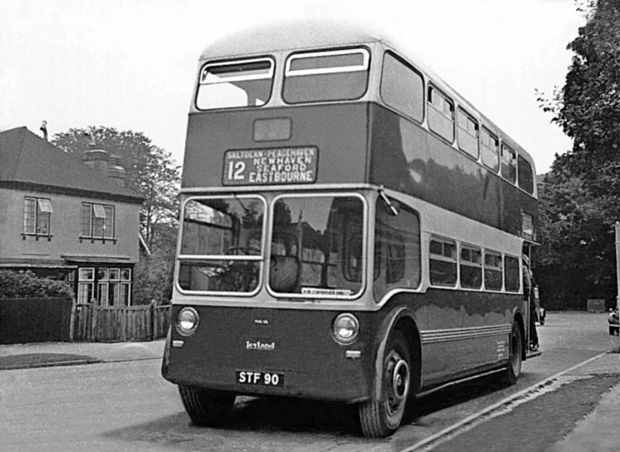  Leyland LTN Saunders Roe (H37/24R) 1954 года  (фото 2 из 2)